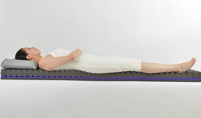 点で身体を支えるムアツふとん