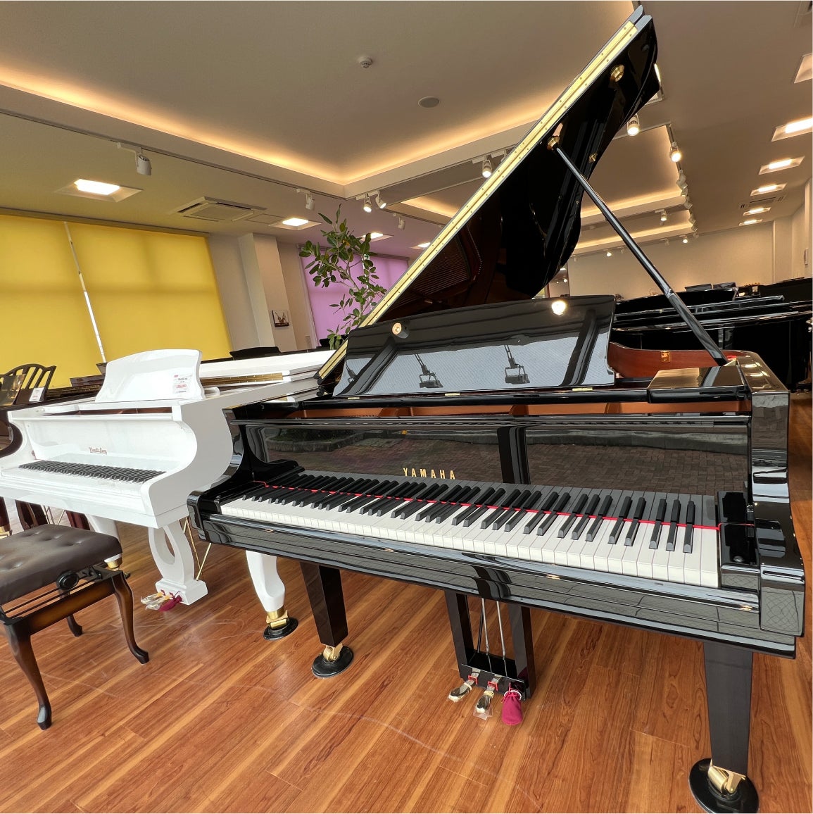新品 KAWAI カワイ 4畳半に設置可能 コンパクトサイズ グランドピアノ