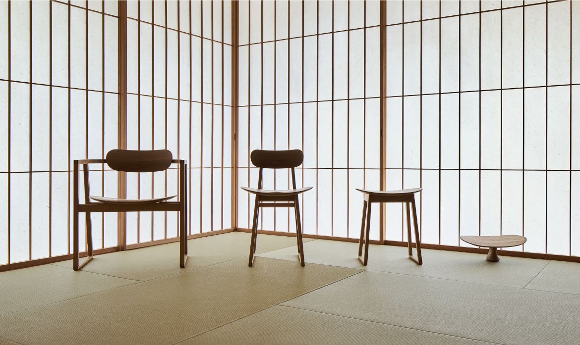 「SUWARI（座り）」