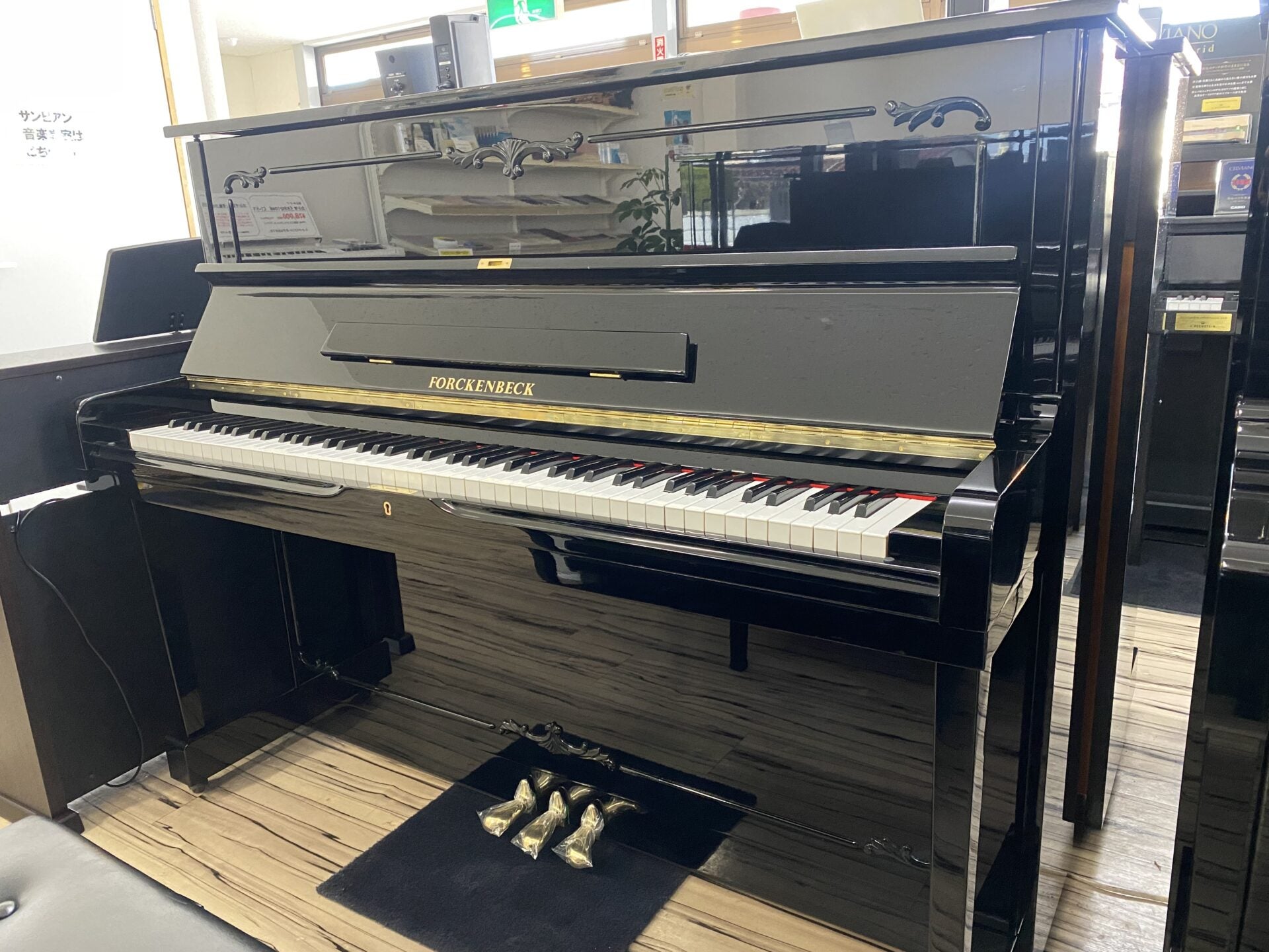 東洋ピアノ製のアップライトピアノが特別価格！