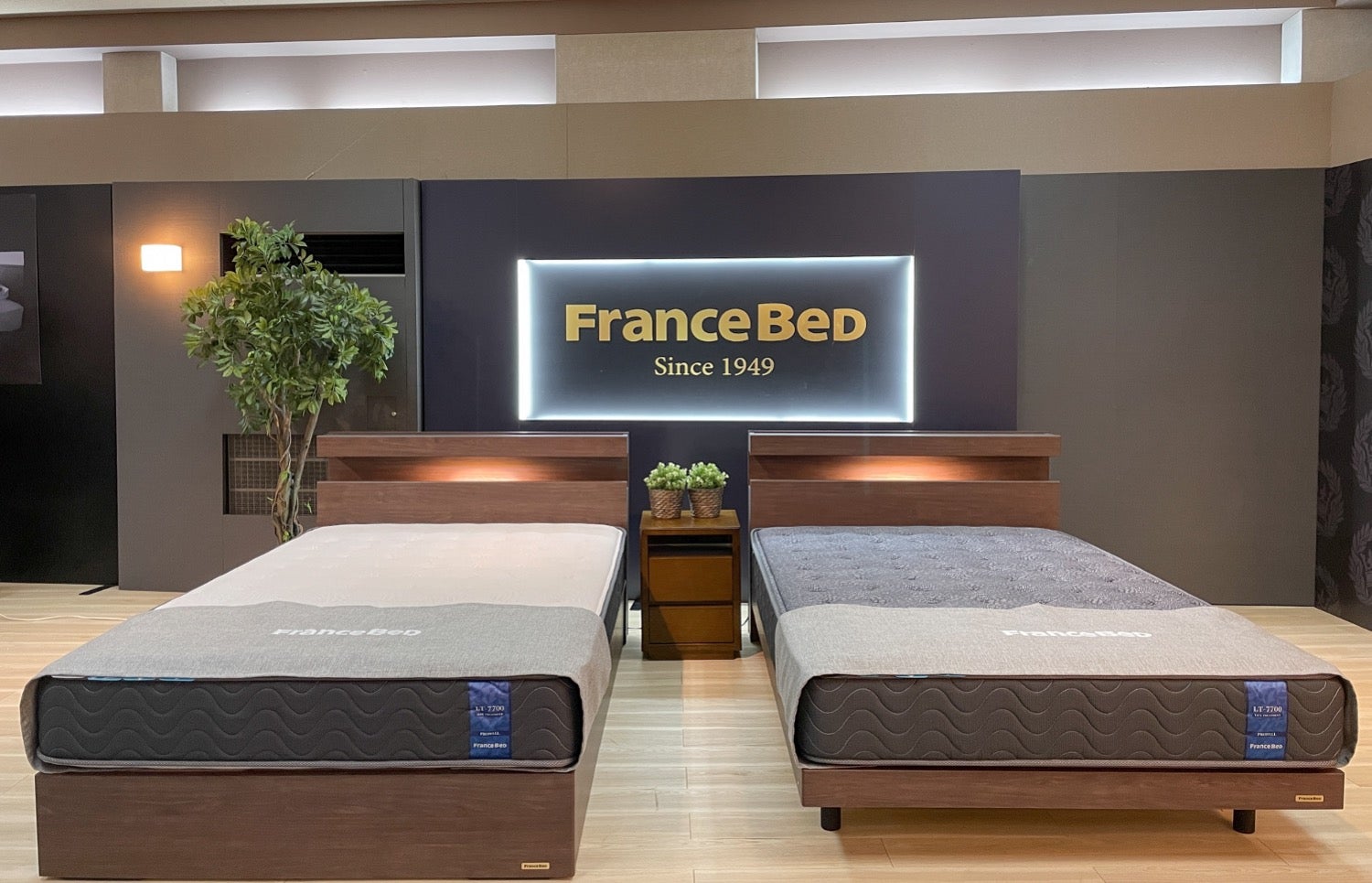 日本を代表するベッドメーカー"フランスベッド"