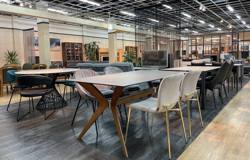 "大人気のセラミックダイニング