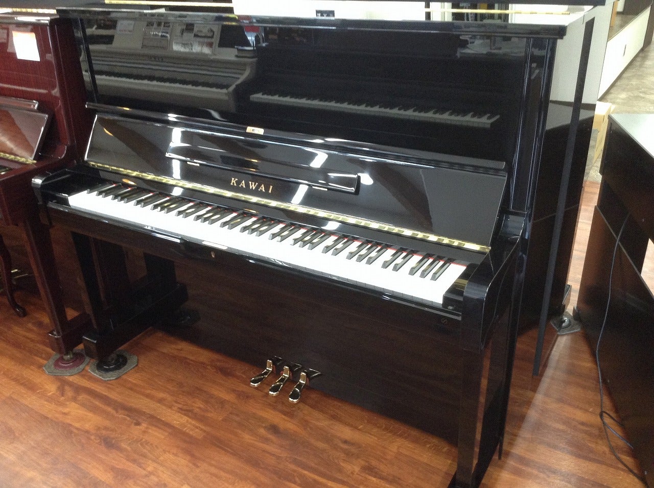 カワイの特選中古品！
KAWAI BS-20㊥
￥297,000(税込)