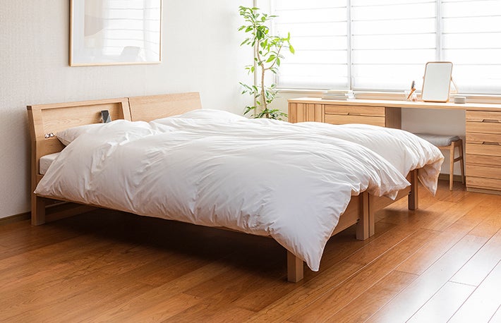 どんなお部屋にも合うシンプルデザイン、最高の寝心地を。