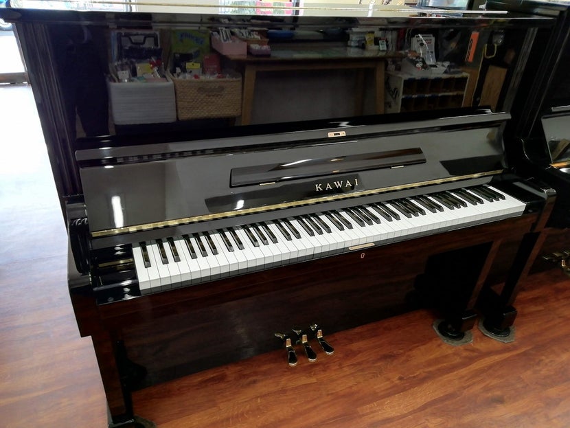 夏の特選セールB級特価品！
KAWAI M127D㊥
￥178,000(税込)