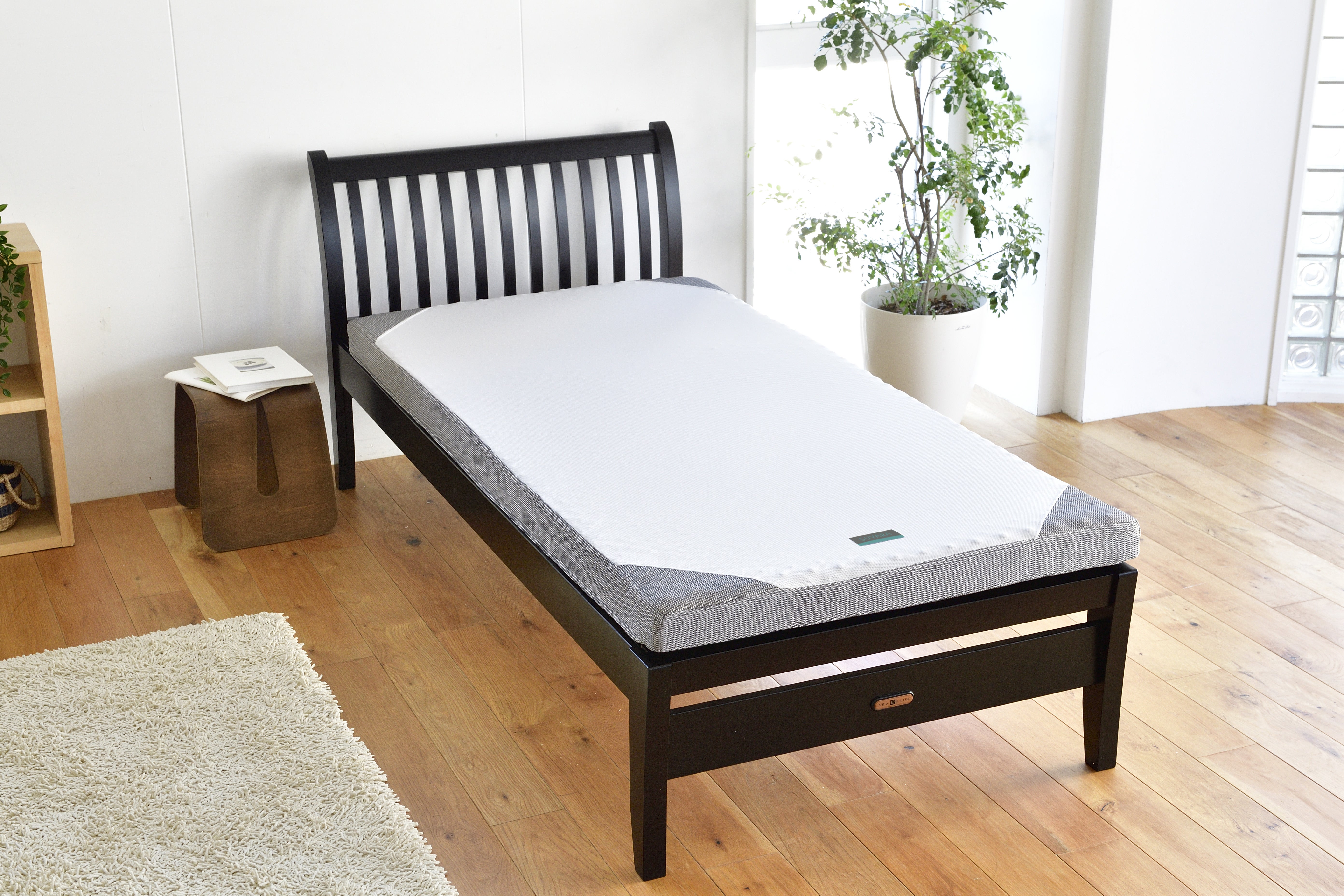 西川の健康サポートマットレス　税込￥25,800　　マットレス丸巻き(S)　（シングル）97×200×9cm