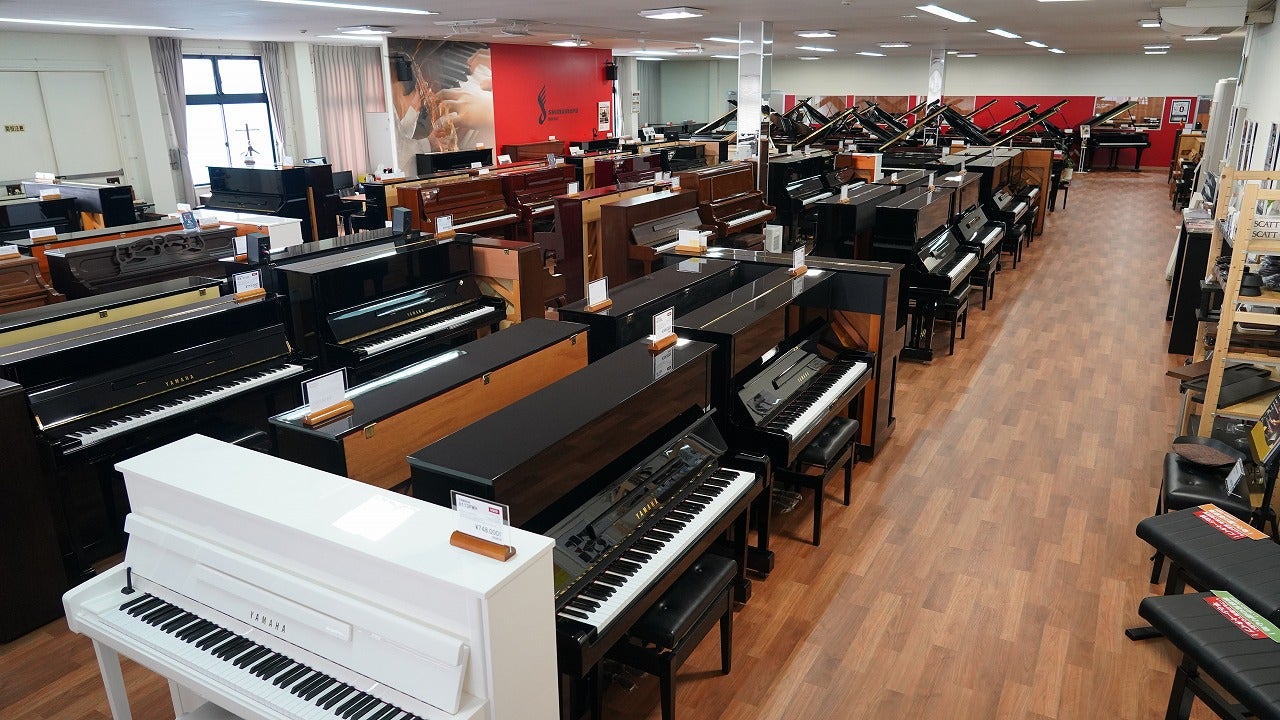中古アップライトピアノ