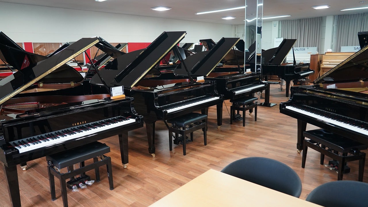中古グランドピアノ