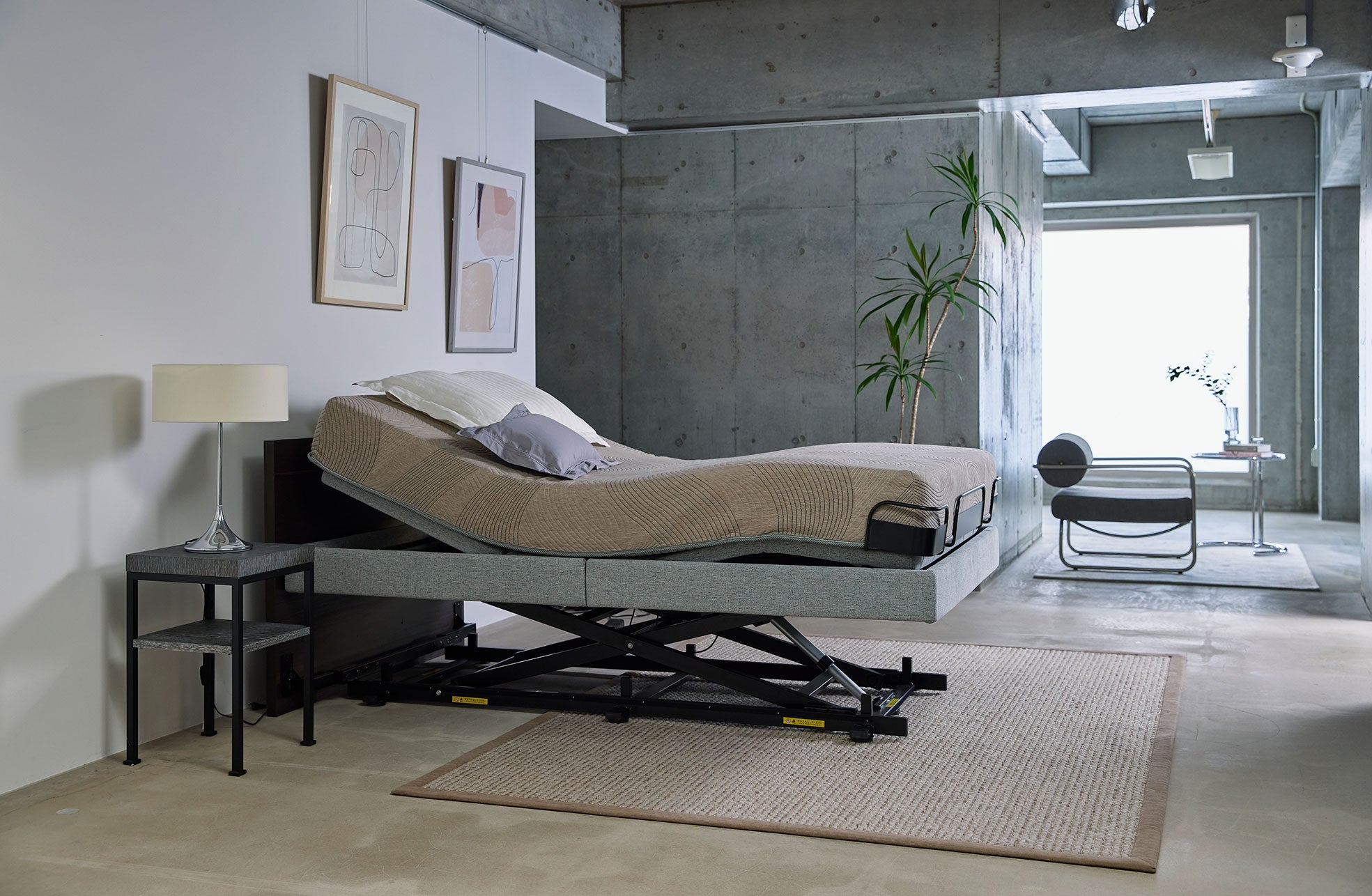 伊勢丹浦和店 ビューティレスト100周年記念 シモンズベッドセール