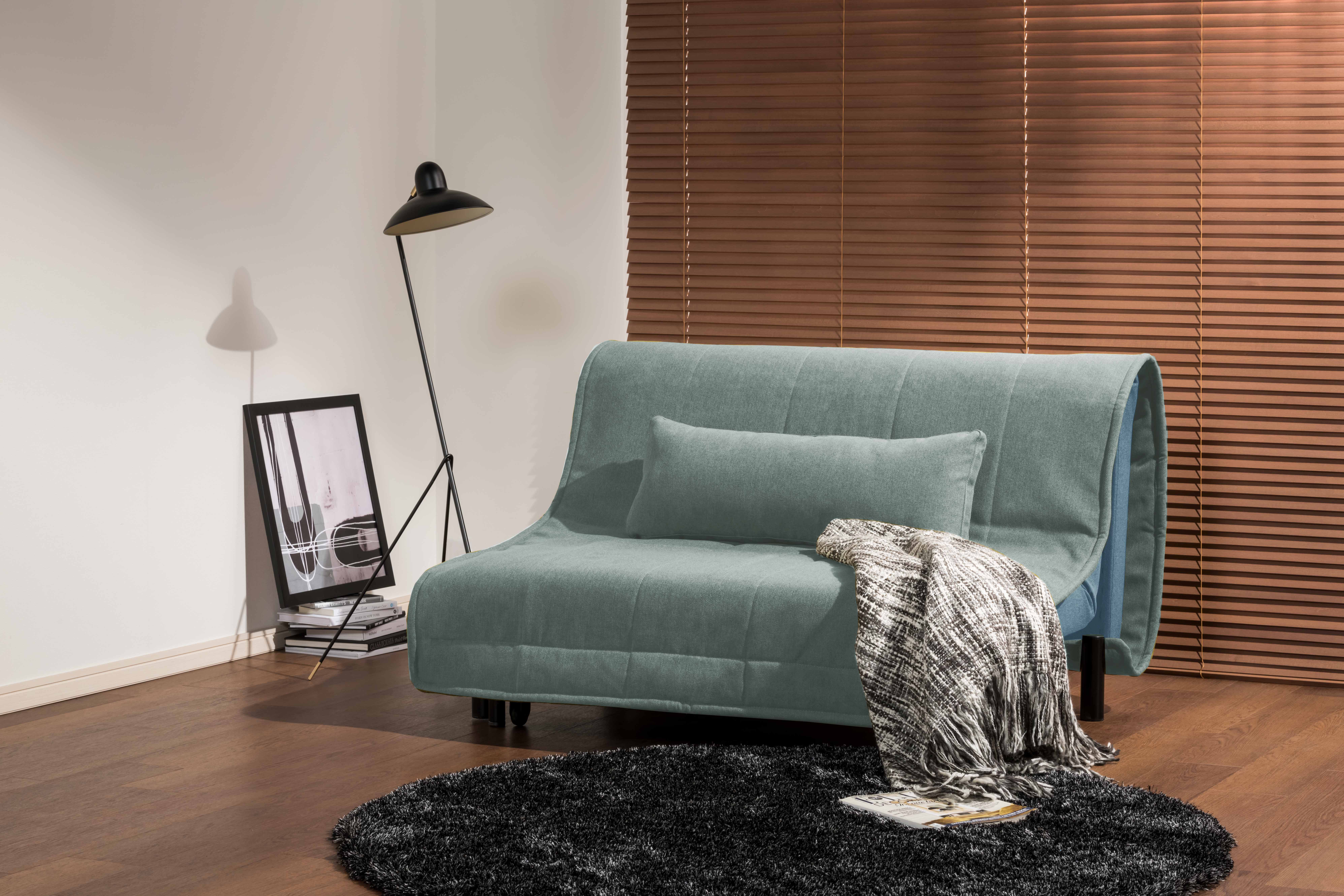 引き出すソファベッド
