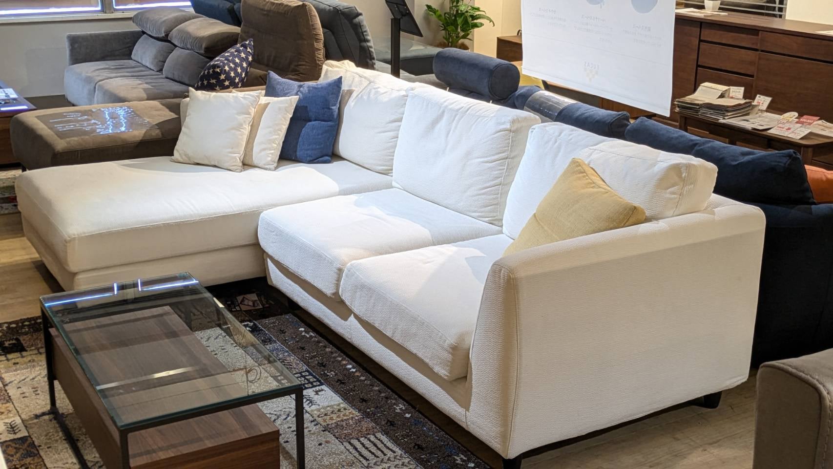 歳末 在庫一掃！！ウルトラアウトレットSALE｜滋賀県のアウトレット