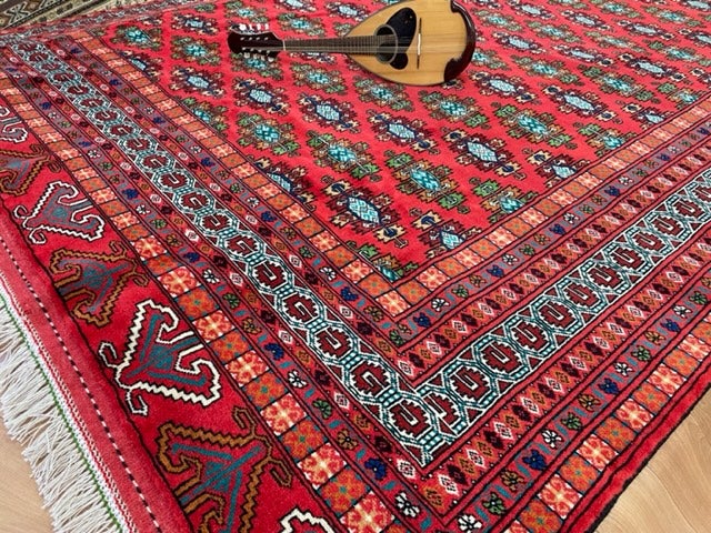 今年最後の感謝を込めて納得ある価格で手織絨毯を！！｜福岡県の