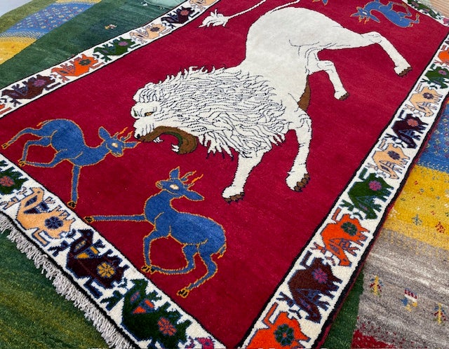 新たな年に新しい物語がある・魅力があるギャッベを特別価格で