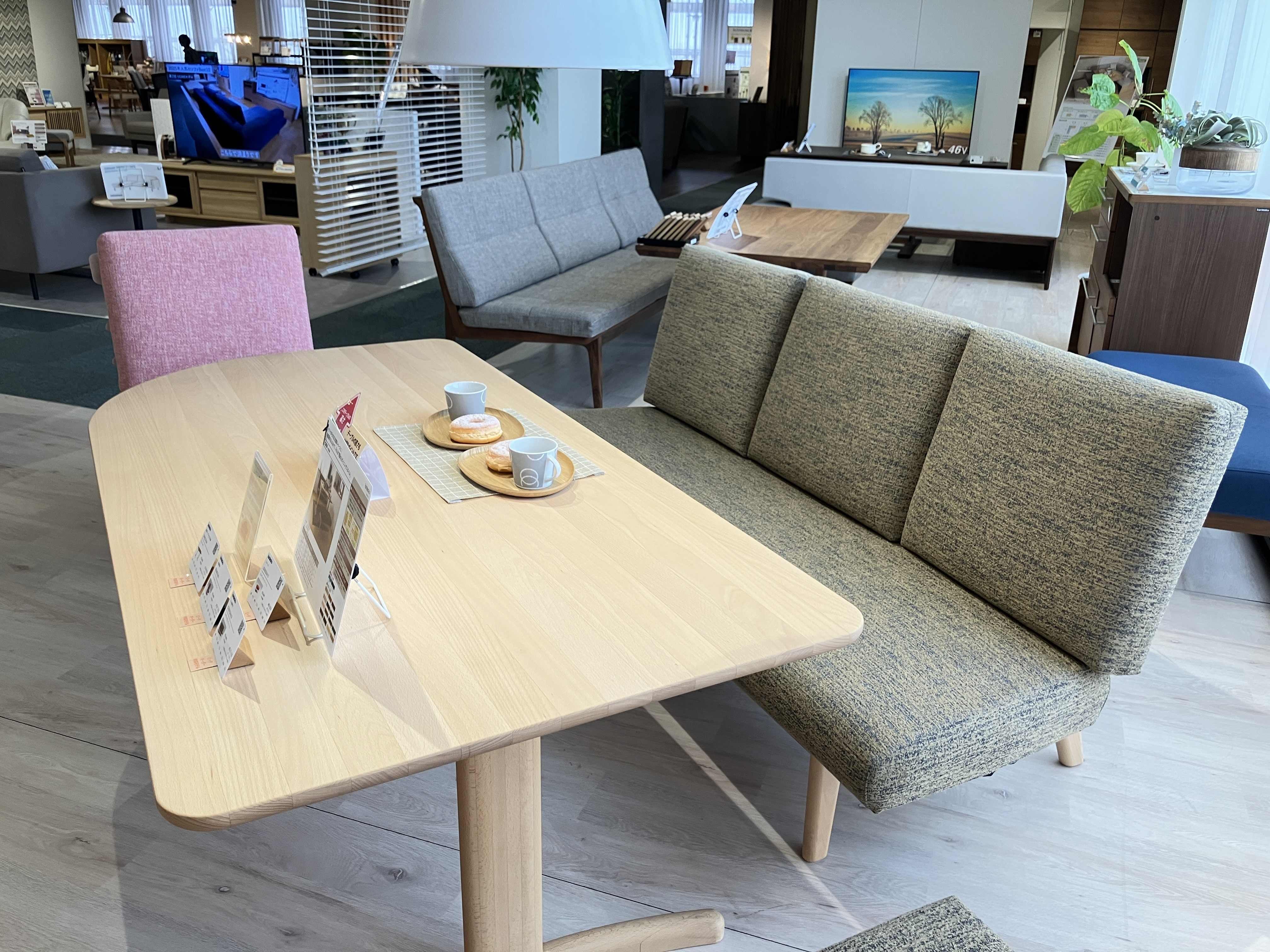 カリモク家具 本社ショールーム 『リフレッシュクリアランス』｜愛知県