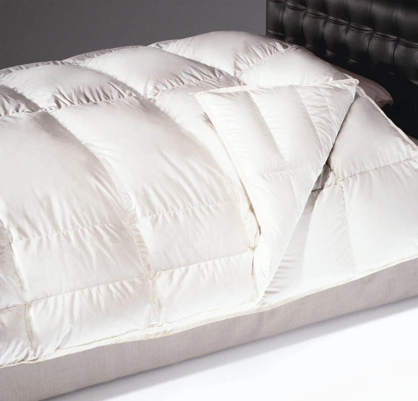 シモンズの寝装品で快適な睡眠環境をご提案！！