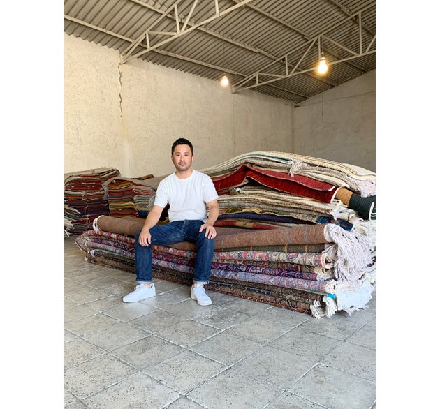 社長がイランで買い付けた本場の絨毯＆ギャッベ